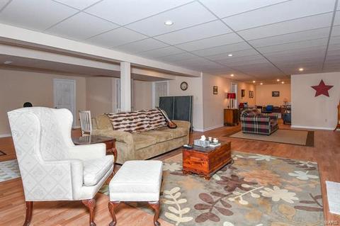 6572 Devonhurst Dr, Saint Louis, MO 63129 photo 47