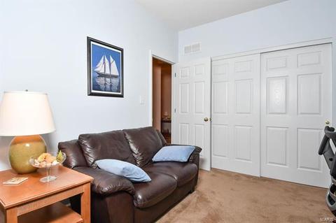 6572 Devonhurst Dr, Saint Louis, MO 63129 photo 42