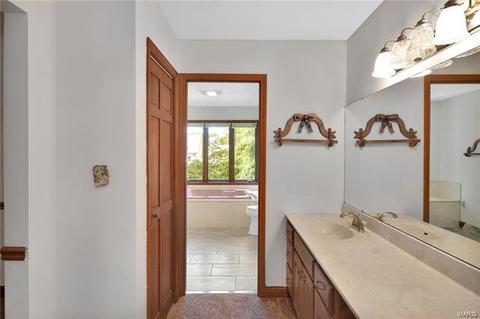 249 Reinke Rd, Ballwin, MO 63021 photo 14