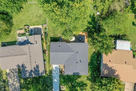 573 Golfwood Dr, Ballwin, MO 63021 photo 24