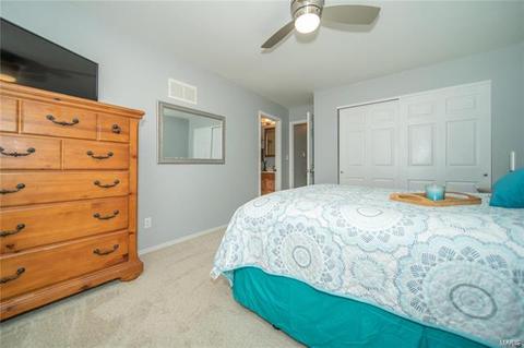 573 Golfwood Dr, Ballwin, MO 63021 photo 13
