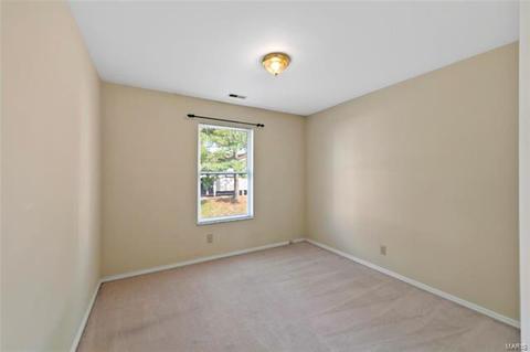 1515 Whispering Crk, Ballwin, MO 63021 photo 16