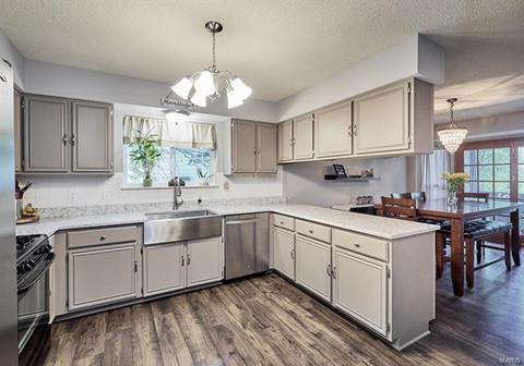 5 Griesenauer Ct, O'fallon, MO 63368 photo 7