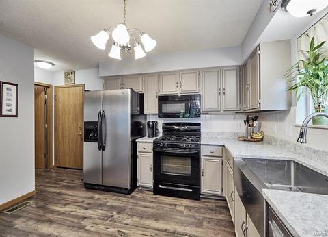 5 Griesenauer Ct, O'fallon, MO 63368 photo 8