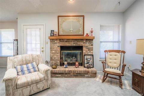 6 Cornwallis Ct, O'fallon, MO 63368 photo 4