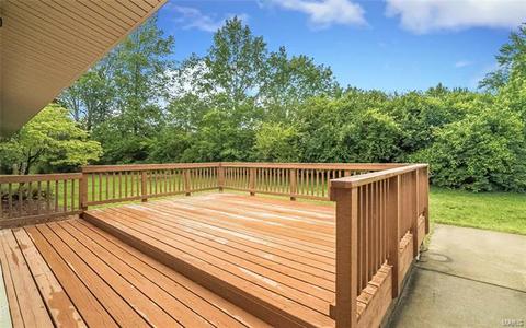 331 Greenbriar Ln, Ballwin, MO 63011 photo 31