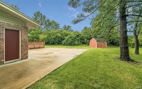 331 Greenbriar Ln, Ballwin, MO 63011 photo 29