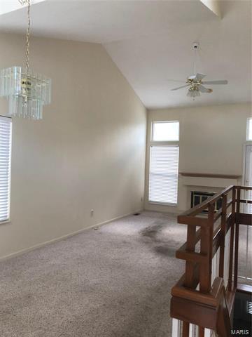 1808 Ridgeview Circle Dr, Ballwin, MO 63021 photo 2