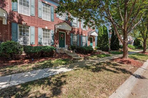 351 Heritage Cmns, O'fallon, MO 63368 photo 2