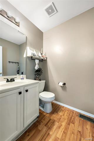 351 Heritage Cmns, O'fallon, MO 63368 photo 10