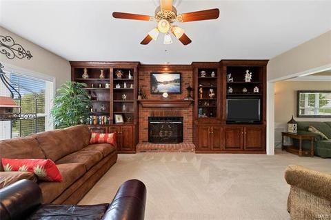 5974 Mergenthal Ct, Weldon Spring, MO 63304 photo 7