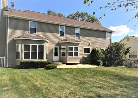 223 Chestnut Hill Dr, O'fallon, MO 63368 photo 3