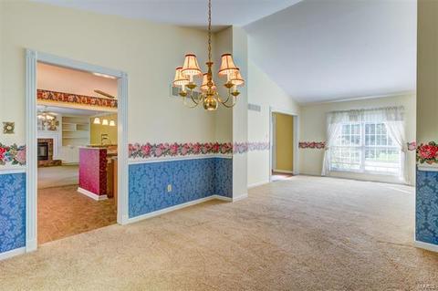 409 Ballwin Estates Ct, Ballwin, MO 63021 photo 7