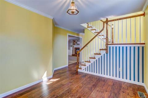 409 Ballwin Estates Ct, Ballwin, MO 63021 photo 3