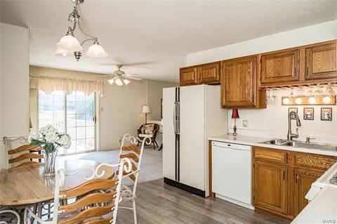 716 Whitewillow Ln, Manchester, MO 63021 photo 7
