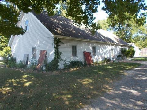 233 E Fifth St, Cutler, IL 62238 photo 1