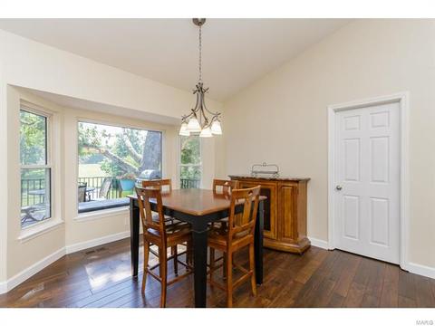 25 Amber Meadows Dr, O'fallon, MO 63366 photo 7