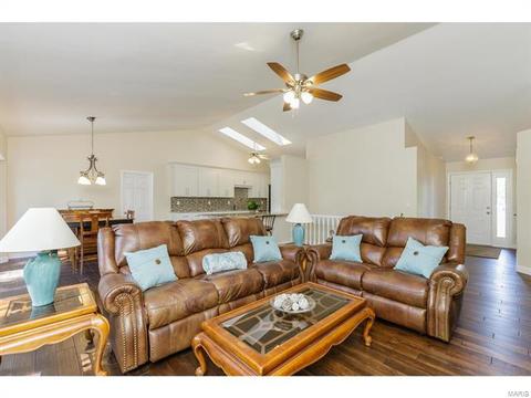 25 Amber Meadows Dr, O'fallon, MO 63366 photo 12