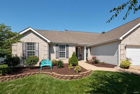 105 Eagle Creek Ct, O'fallon, MO 63368 photo 1