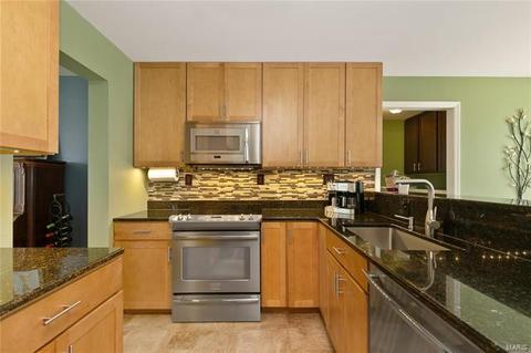 256 Sarah Dr, O'fallon, MO 63366 photo 9