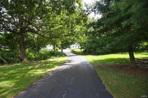 901 Kisker Rd, Weldon Spring, MO 63304 photo 4
