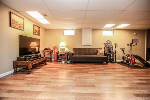 6710 Flowervale, Hazelwood, MO 63042 photo 16