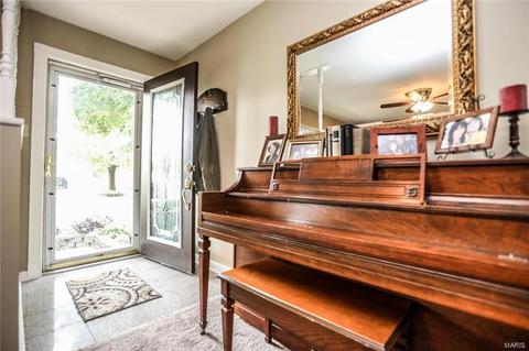 6710 Flowervale, Hazelwood, MO 63042 photo 4