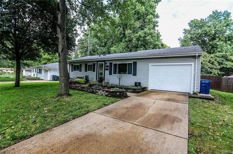 6710 Flowervale, Hazelwood, MO 63042 photo 2