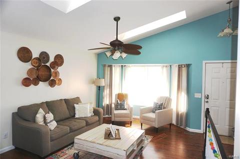 175 Autumn Chase Dr, O'fallon, MO 63366 photo 4