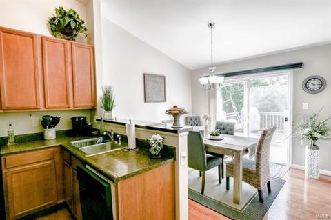 247 Belmonte Cir, O'fallon, MO 63368 photo 8