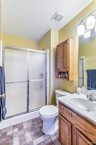 13 Mallard Pointe Dr, O'fallon, MO 63368 photo 12
