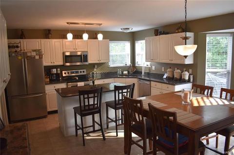 306 Abingdon Ct, O'fallon, MO 63368 photo 26