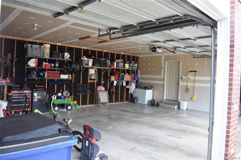 306 Abingdon Ct, O'fallon, MO 63368 photo 14
