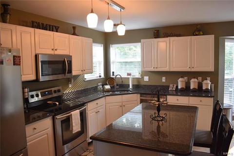 306 Abingdon Ct, O'fallon, MO 63368 photo 24
