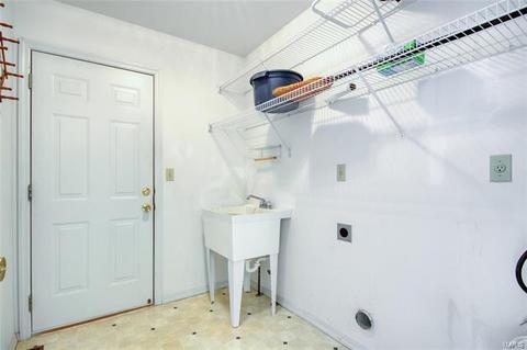 1446 Chambers Dr, O'fallon, MO 63366 photo 25