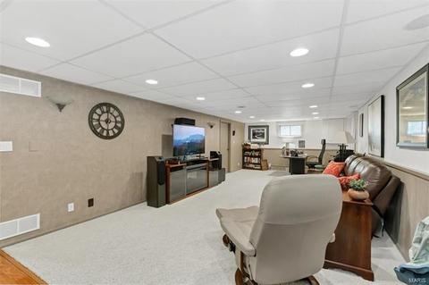 1067 Dutch Mill Dr, Ballwin, MO 63011 photo 27