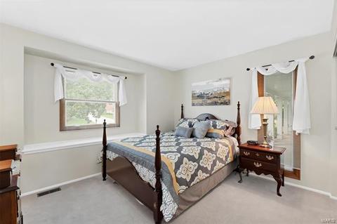 1067 Dutch Mill Dr, Ballwin, MO 63011 photo 25