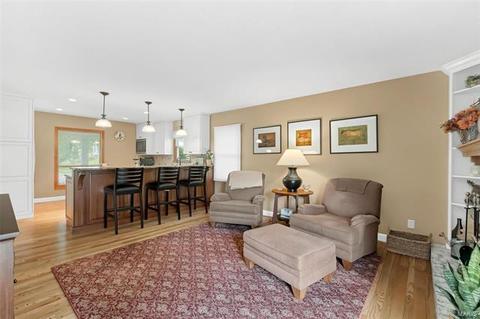 1067 Dutch Mill Dr, Ballwin, MO 63011 photo 17