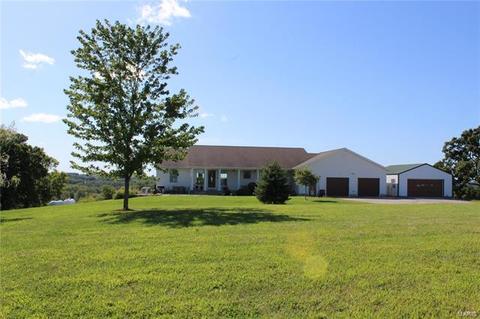 10803 Pershing Rd, Hannibal, MO 63401 photo 1