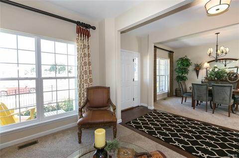 164 Keystone Ridge Dr, O'fallon, MO 63366 photo 4