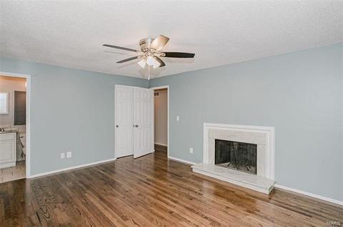 459 Maymont, Ballwin, MO 63011 photo 20