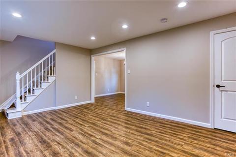 1024 Rose Hl, Ellisville, MO 63021 photo 3