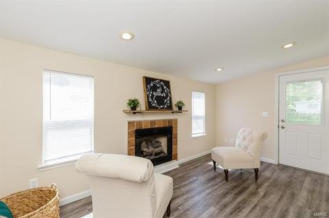 508 Prince David Dr, O'fallon, MO 63366 photo 8