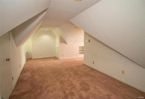 8910 Apache Ln, Saint Louis, MO 63114 photo 20