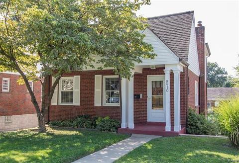 8910 Apache Ln, Saint Louis, MO 63114 photo 1
