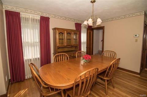 8910 Apache Ln, Saint Louis, MO 63114 photo 5