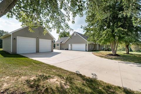 2172 Chickadee Ct, O'fallon, MO 63366 photo 2
