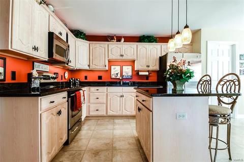 2531 Johnson Place Dr, Ballwin, MO 63021 photo 8