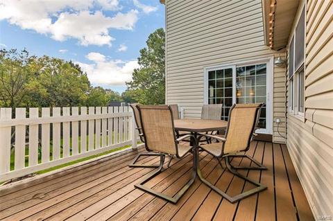 394 Woodrun Dr, Ballwin, MO 63021 photo 22