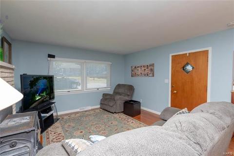 633 N Virginia Ave, Eureka, MO 63025 photo 5